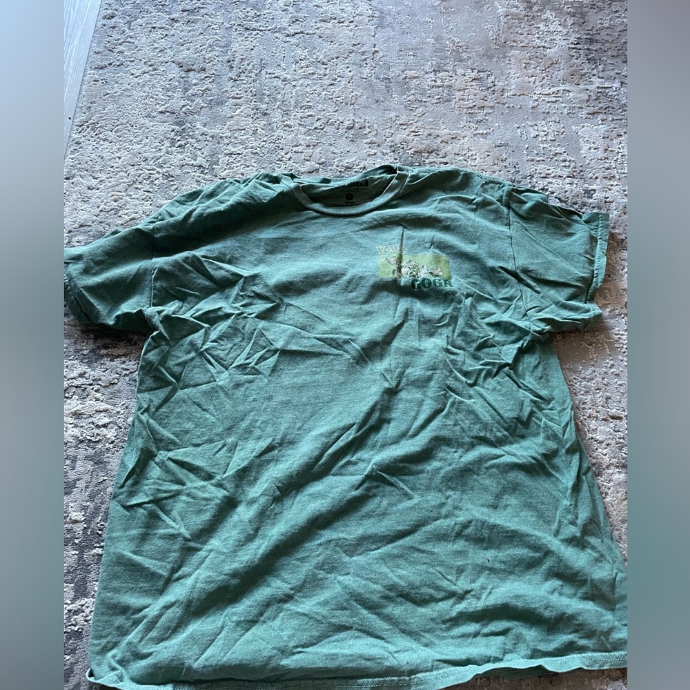 Men’s Large Van Ghogh T shirt